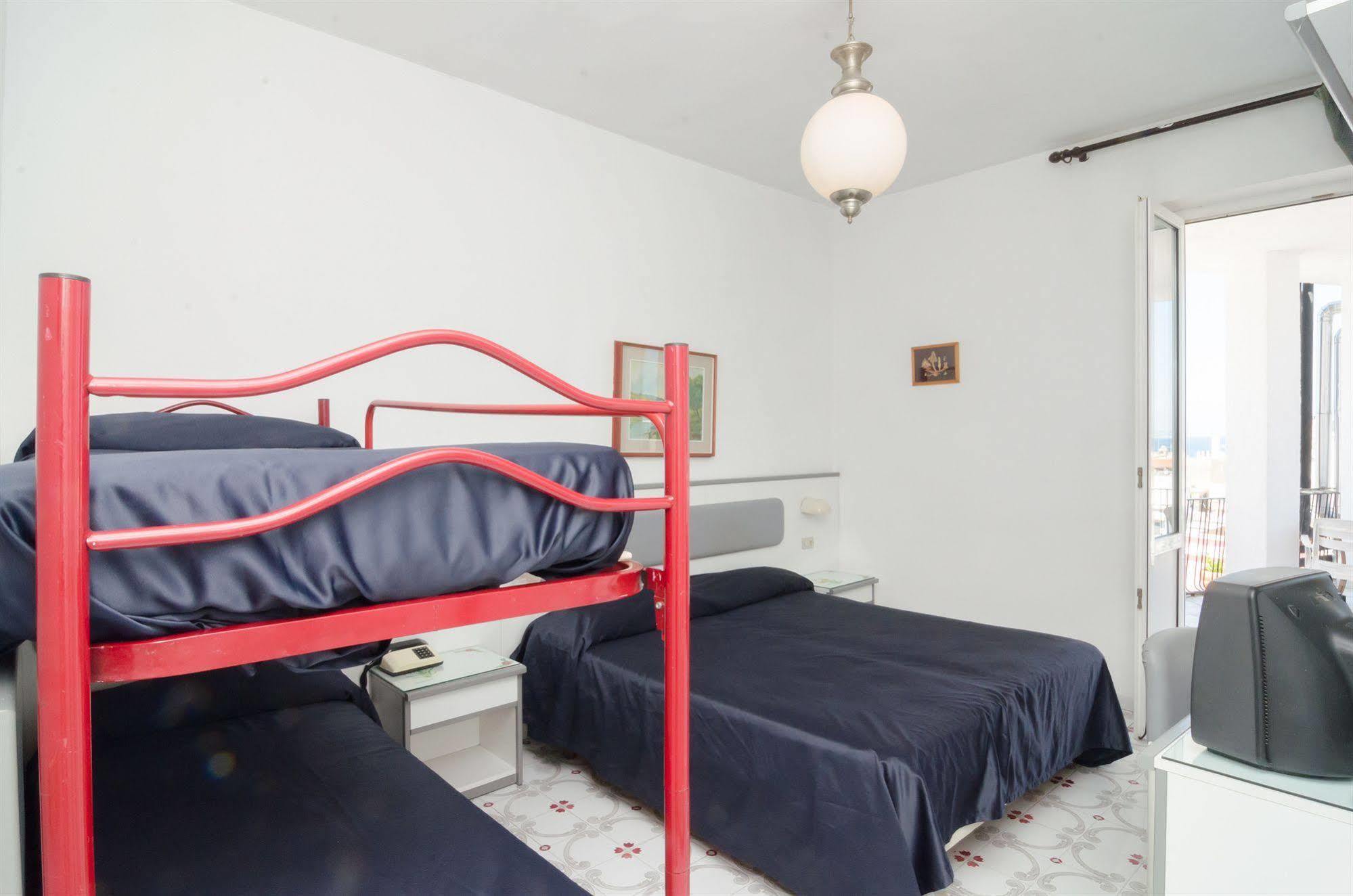 איסקיה Hotel Flora Wellness & Beauty מראה חיצוני תמונה