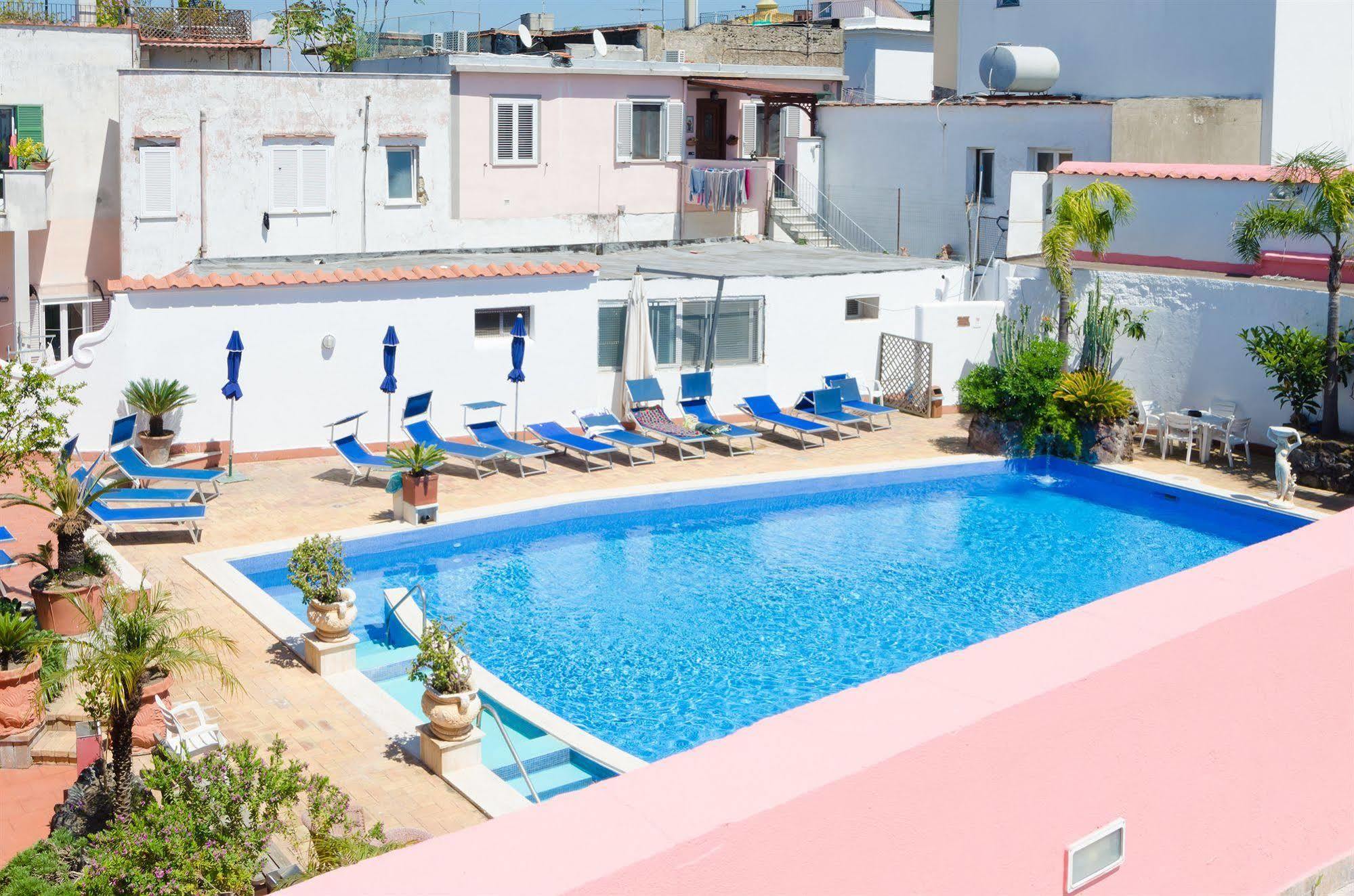 איסקיה Hotel Flora Wellness & Beauty מראה חיצוני תמונה